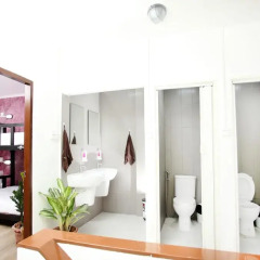 Thai Cat Hostel Bb Bangkok Кровать в общем номере фото 4
