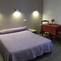 Отель Hôtel Paris Gambetta 3* Номер Делюкс с различными типами кроватей