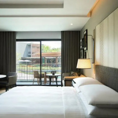 Отель Hua Hin Marriott Resort & Spa 5* Улучшенный номер с различными типами кроватей фото 5