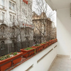 Апартаменты Parlament Apartment питание