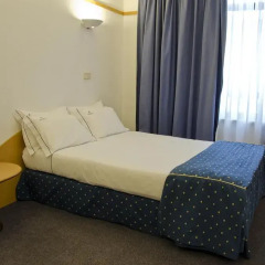 Отель VIP Executive Eden Aparthotel 4* Апартаменты с разными типами кроватей фото 3