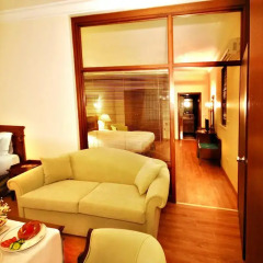 Hotel Golden Crown 3* Стандартный номер с двуспальной кроватью фото 4