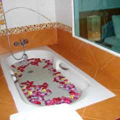 Отель Lamai Guesthouse 3* Номер Делюкс с двуспальной кроватью фото 7