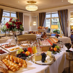 Отель Schweizerhof Zürich 4* Стандартный номер с различными типами кроватей фото 9