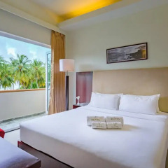 Отель Reveries Diving Village, Maldives 3* Номер Делюкс с различными типами кроватей фото 2
