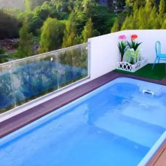 FIN Hostel Phuket бассейн фото 3