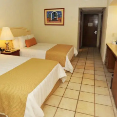 Hotel Emporio Ixtapa 3* Улучшенный номер с различными типами кроватей фото 8