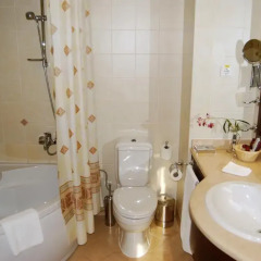 Гостиница Минск 4* Стандартный номер с двуспальной кроватью фото 3