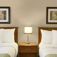 Отель Colonial Square Inn & Suites 2* Стандартный номер 2 отдельные кровати фото 4