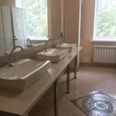 Хостел Ромашка Кровать в мужском общем номере с двухъярусной кроватью фото 9