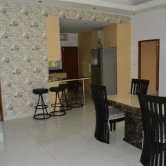 Отель 4 BR Pool Villa Gated Village гостиничный бар