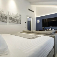 Отель GKK Exclusive Private Suites Люкс с различными типами кроватей фото 12