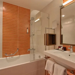 Отель Best Western La Joliette 4* Номер Комфорт с различными типами кроватей фото 6