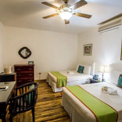 Altamont West Hotel комната для гостей фото 4