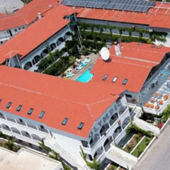 Отель Bomo Olympic Kosmas & Bomo Villas Kosmas Греция, Ханиотис - отзывы, цены и фото номеров - забронировать отель Bomo Olympic Kosmas & Bomo Villas Kosmas онлайн спортивное сооружение