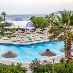 Отель Pegasos Beach бассейн фото 2