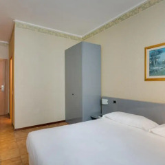 VIVA Hotel Milano 3* Стандартный номер с двуспальной кроватью фото 3