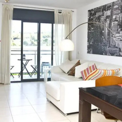 Апартаменты Fira Barcelona View Montjuic Apartments Барселона комната для гостей фото 4