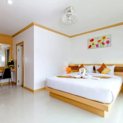 Отель Phusita House 3 2* Улучшенный номер с различными типами кроватей фото 9