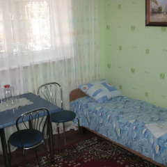 Гостиница Super Comfort Guest House Бердянск комната для гостей фото 12