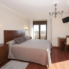 Отель Pensión Residencia A Cruzán - Adults Only 3* Стандартный номер с различными типами кроватей фото 18