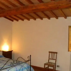 Отель Agriturismo Montassi E Bruscolaio Монтеварчи комната для гостей фото 5