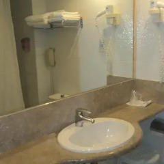 Best Western Hotel Plaza 4* Стандартный номер с различными типами кроватей фото 6