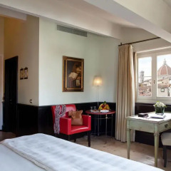 Отель Relais Santa Croce 5* Номер Делюкс с различными типами кроватей фото 5