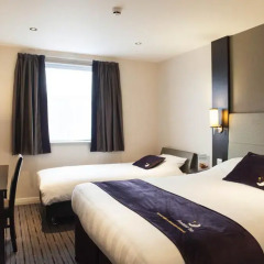 Отель Premier Inn Glasgow Pacific Quay комната для гостей фото 8