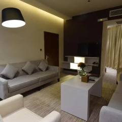 Отель Novotel Suites Riyadh Dyar 3* Стандартный номер с различными типами кроватей фото 2