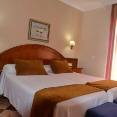 Отель Hostal Cabo Roche комната для гостей фото 2