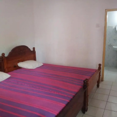 Отель Surfing Beach Guest House Хиккадува комната для гостей фото 4