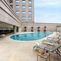 Kunshan Newport Hotel бассейн