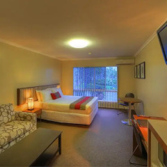 Отель Tropixx Motel & Restaurant 4* Люкс с различными типами кроватей