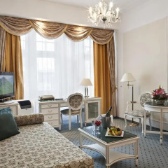TOP Hotel Ambassador-Zlata Husa 4* Люкс с разными типами кроватей