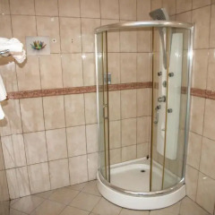 Отель Vila Verde Beach Дуррес ванная