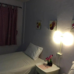 Отель Nawaporn Place Guesthouse 3* Стандартный номер фото 13