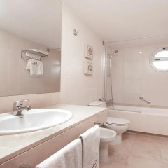 Hotel Costabella 3* Улучшенный номер с различными типами кроватей фото 7