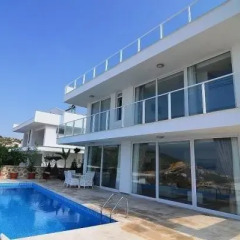 Отель Mediterranean Prestige Range Villas бассейн