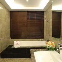 Valentine Hotel 3* Улучшенный номер с различными типами кроватей фото 39