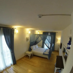 Отель Tarcin Alacati Otel - Adults Only Чешме комната для гостей фото 2