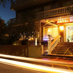 Hotel Platon балкон