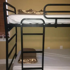 DC International Hostel 1 Кровать в общем номере с двухъярусной кроватью фото 8