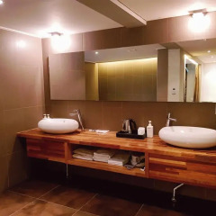 The California Hotel Seoul Seocho 2* Номер Делюкс с 2 отдельными кроватями фото 5