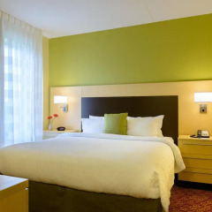 Отель TownePlace Suites by Marriott Frederick 2* Студия с различными типами кроватей фото 2