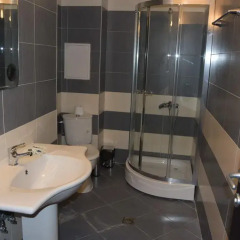 Отель Borovets Holiday Apartments Болгария, Боровец - отзывы, цены и фото номеров - забронировать отель Borovets Holiday Apartments онлайн ванная