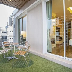 Отель V Residence Bangkok Бангкок балкон