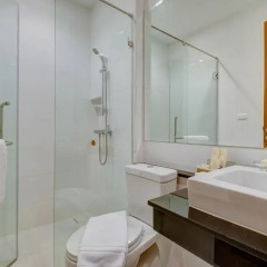 Отель The Pelican Residence & Suite Krabi ванная фото 2
