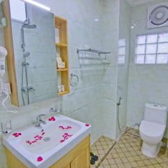Myat Nan Yone Hotel 3* Улучшенный номер с различными типами кроватей