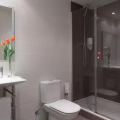 Отель Residencia Erasmus Gracia ванная